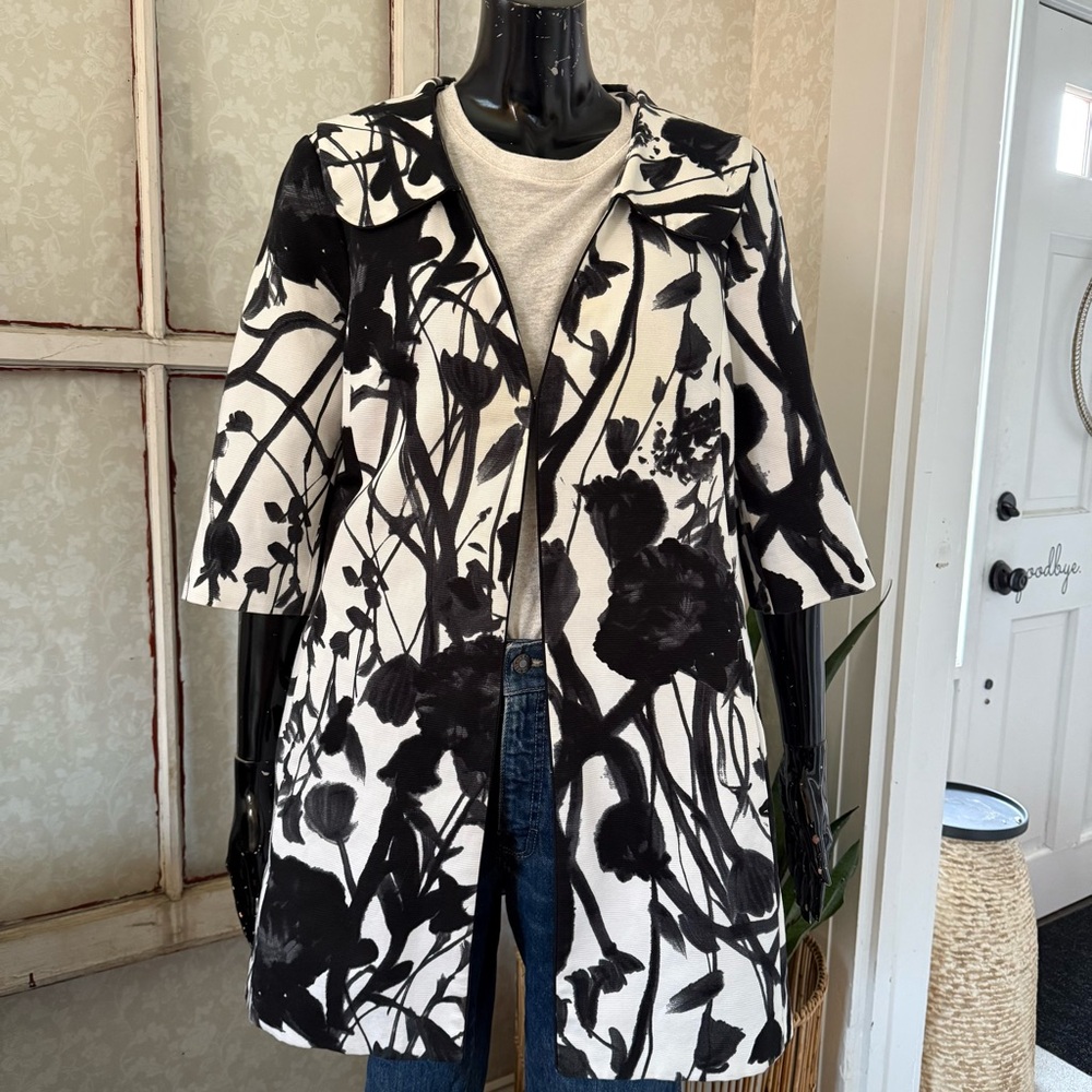 Nine West Black & White Lined Floral Cotton Swing Coat w Clasp Closure Sz Large - Picture 2 of 10